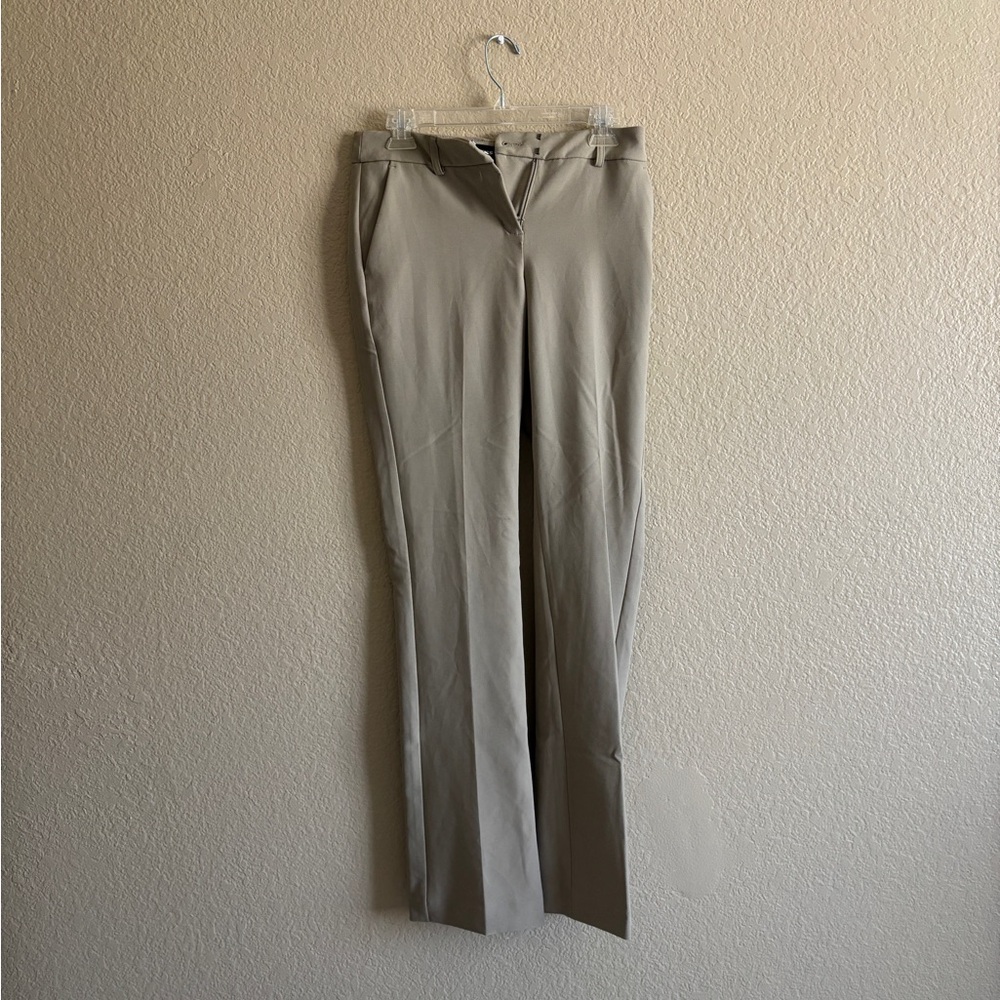 Express Mid Rise Boot Dress Pants Size 2R Beige